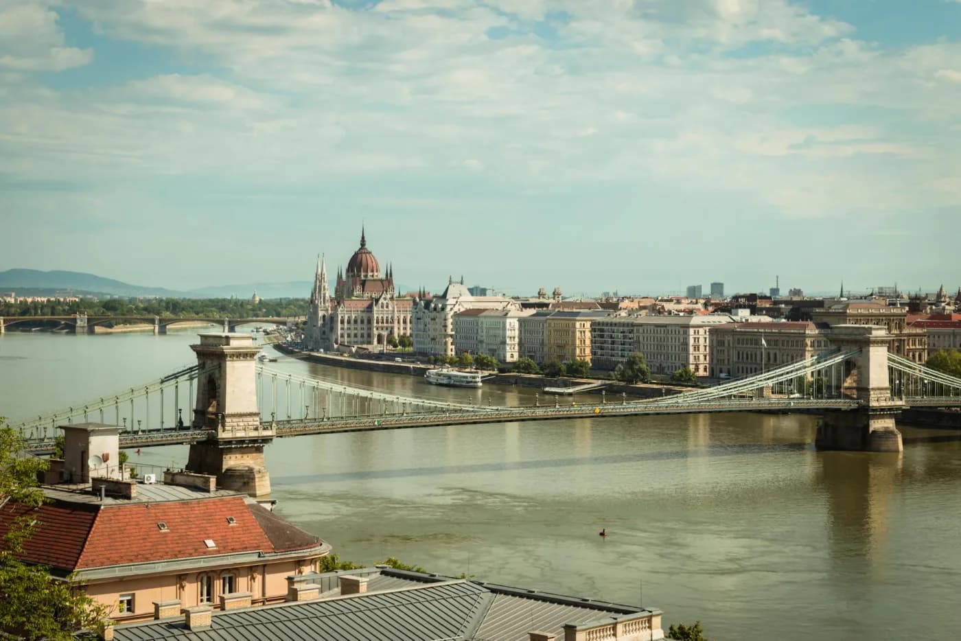 Web Hosting in Budapest, Hungary - GRADAX