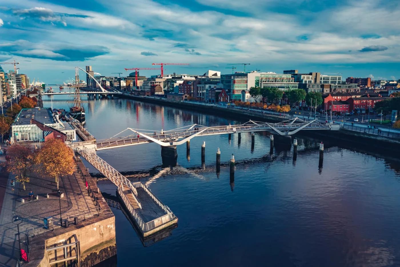 Web Hosting in Dublin, Ireland - GRADAX