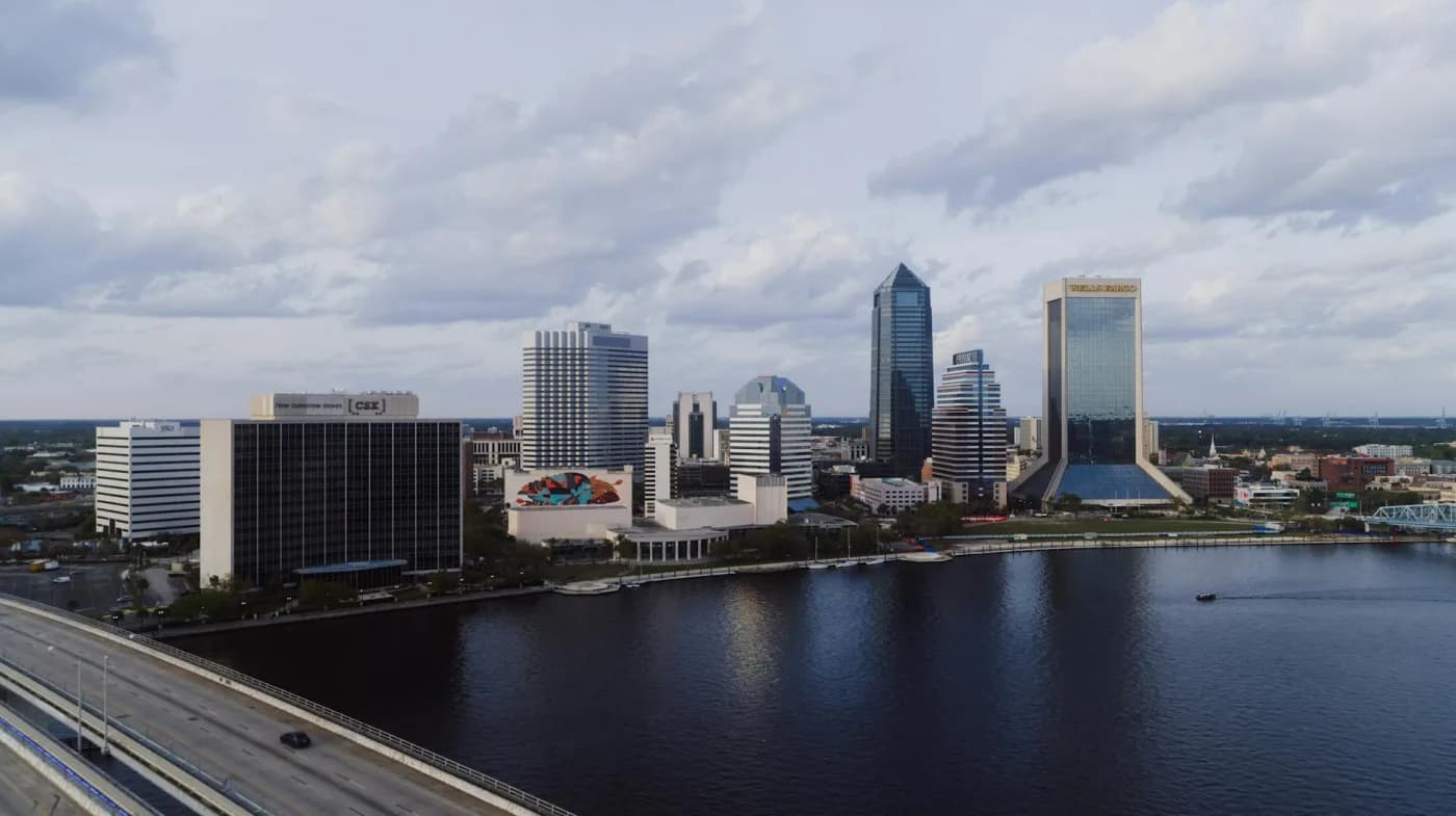 Web Hosting in Jacksonville, FL - GRADAX