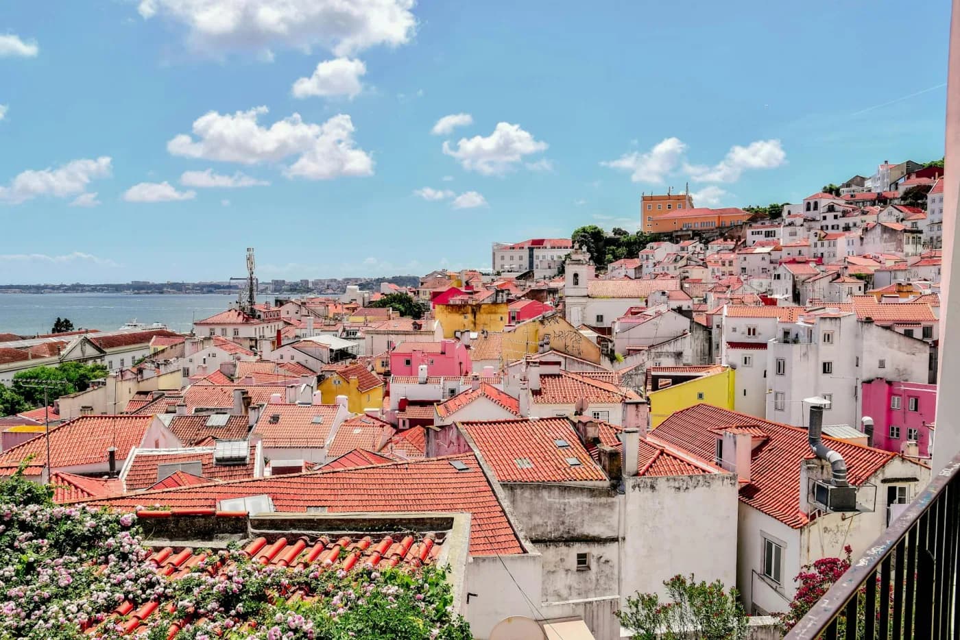 Digitale Dienste in Lisbon, Portugal - GRADAX