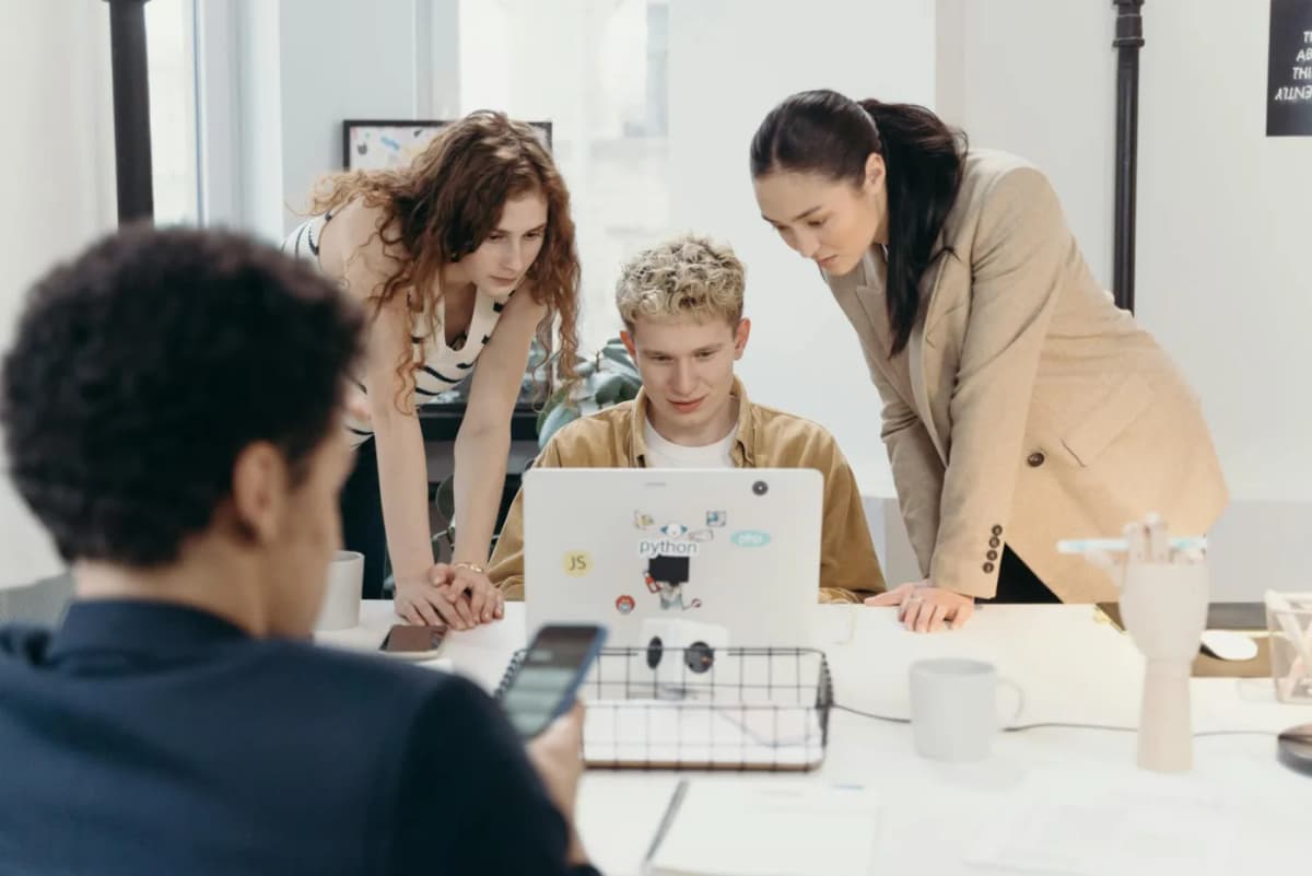 Custom Software Development - GRADAX